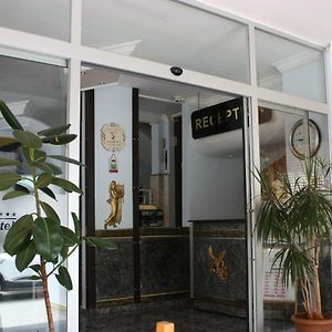Almir Hotel